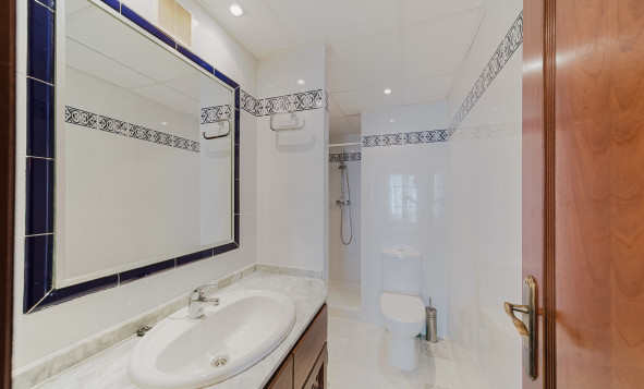 Herverkoop - 1. Appartement / flat - Torrevieja - Costa Blanca Zuid