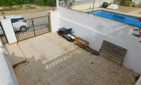 Herverkoop - 3. Halfvrijstaand huis - Bigastro - Costa Blanca Zuid