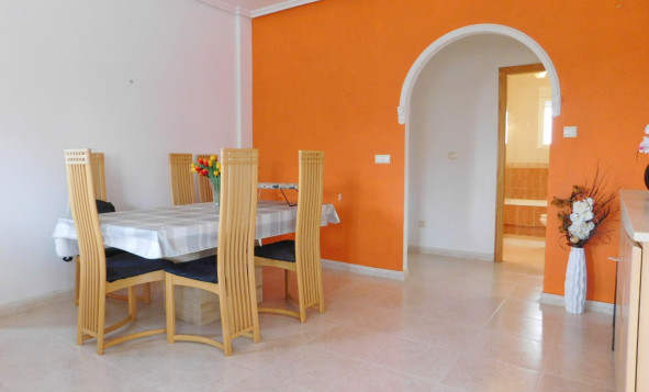 Herverkoop - 3. Halfvrijstaand huis - Bigastro - Costa Blanca Zuid