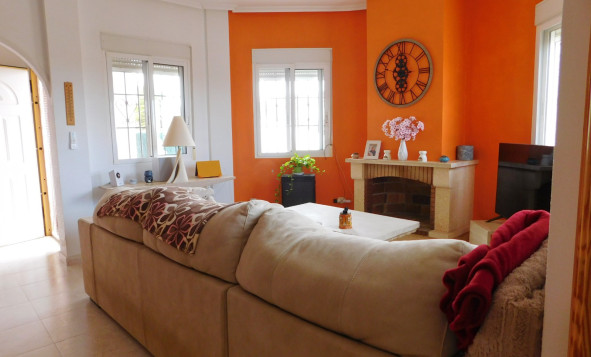 Herverkoop - 3. Halfvrijstaand huis - Bigastro - Costa Blanca Zuid