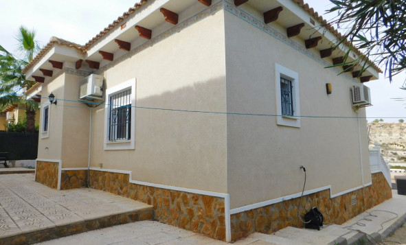 Herverkoop - 3. Halfvrijstaand huis - Bigastro - Costa Blanca Zuid