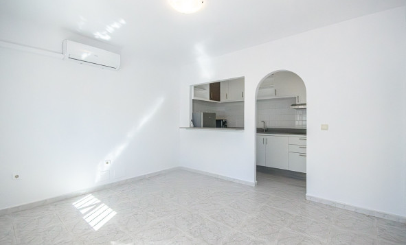 Herverkoop - 3. Halfvrijstaand huis - San Miguel de Salinas - Costa Blanca Zuid