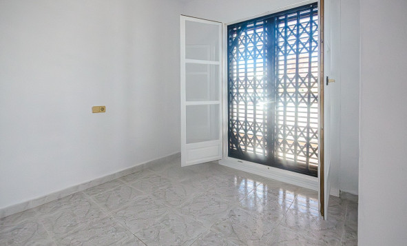 Herverkoop - 3. Halfvrijstaand huis - San Miguel de Salinas - Costa Blanca Zuid