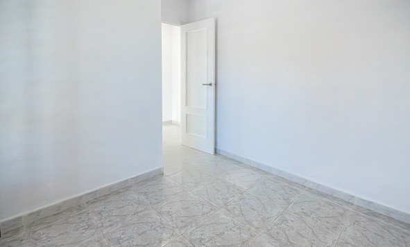 Herverkoop - 3. Halfvrijstaand huis - San Miguel de Salinas - Costa Blanca Zuid