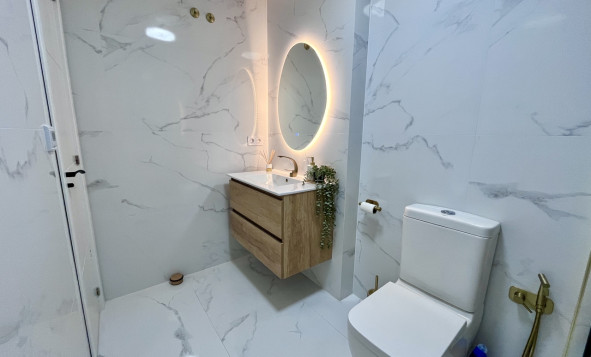 Herverkoop - 1. Appartement / flat - Playa Flamenca - Costa Blanca Zuid