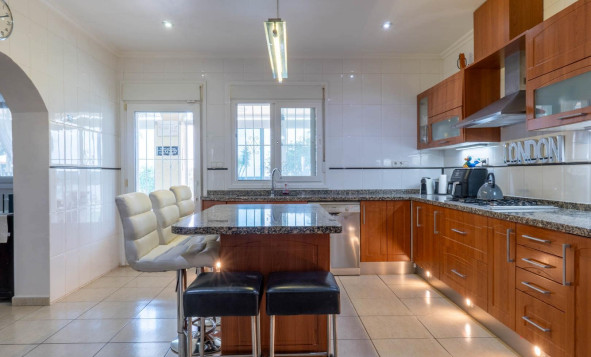 Herverkoop - 3. Halfvrijstaand huis - Lo Santiago, - Costa Calida