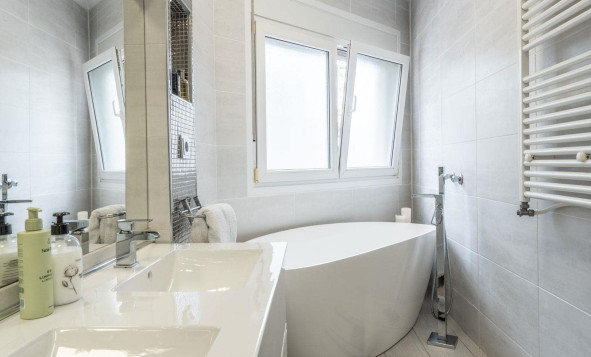 Herverkoop - 3. Halfvrijstaand huis - Lo Santiago, - Costa Calida