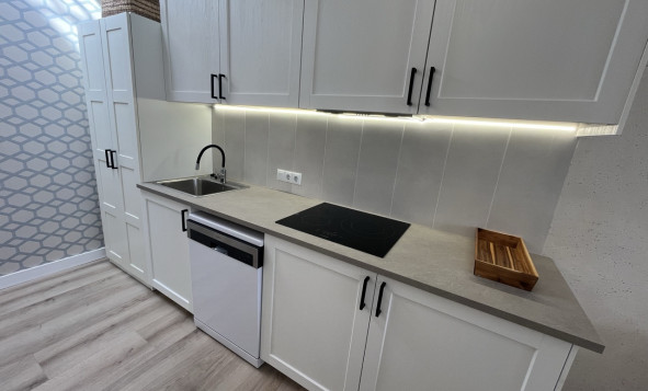 Herverkoop - 3. Halfvrijstaand huis - Torrevieja - Costa Blanca Zuid