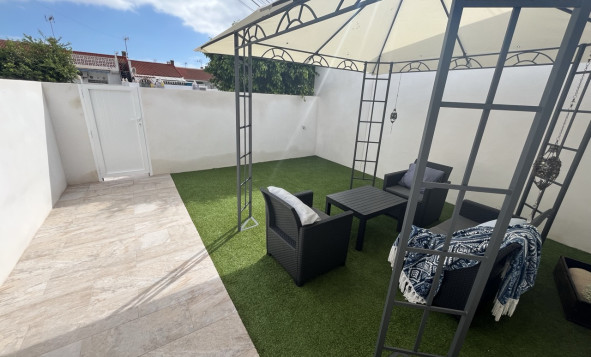 Herverkoop - 3. Halfvrijstaand huis - Torrevieja - Costa Blanca Zuid