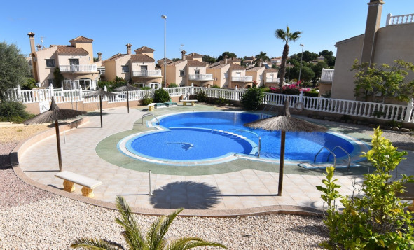 Herverkoop - 2. Town house / tussenwoning - Villamartin - Costa Blanca Zuid