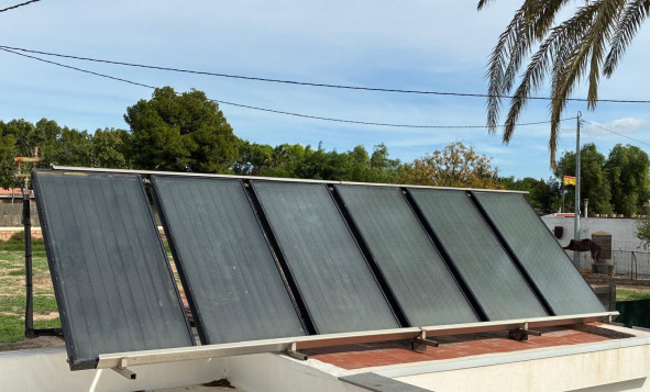 Herverkoop - 3. Halfvrijstaand huis - Crevillente - Costa Blanca Zuid