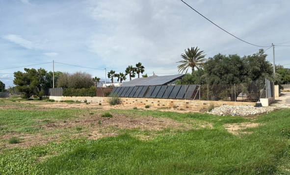 Herverkoop - 3. Halfvrijstaand huis - Crevillente - Costa Blanca Zuid