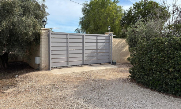 Herverkoop - 3. Halfvrijstaand huis - Crevillente - Costa Blanca Zuid