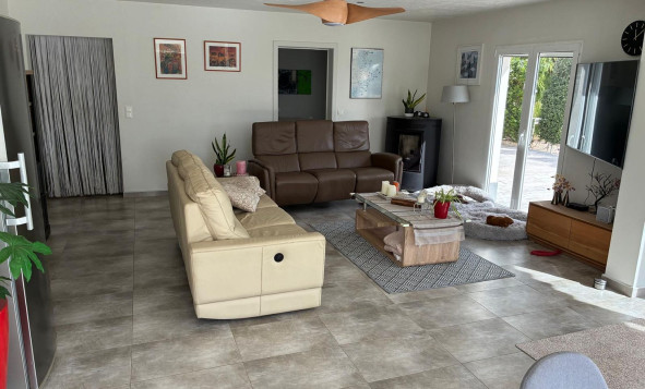 Herverkoop - 3. Halfvrijstaand huis - Crevillente - Costa Blanca Zuid