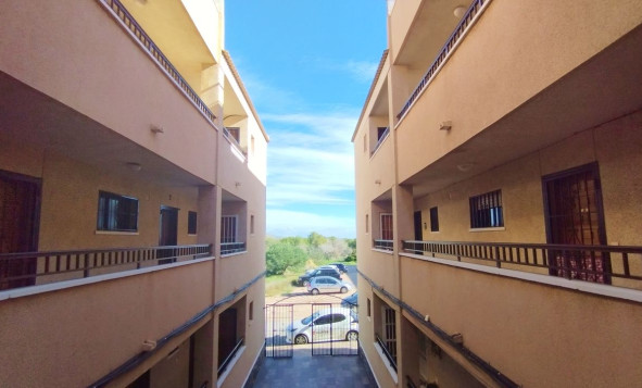 Herverkoop - 1. Appartement / flat - Torrevieja - Costa Blanca Zuid