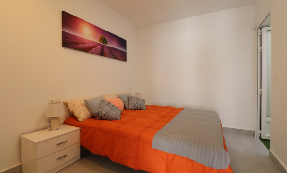 Reventa - 2. Chalet adosado - Torrevieja - Costa Blanca Sur