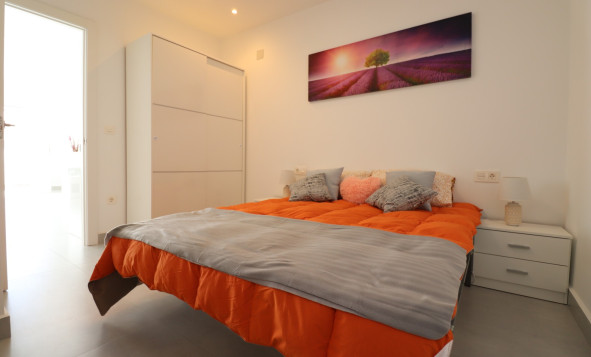 Reventa - 2. Chalet adosado - Torrevieja - Costa Blanca Sur