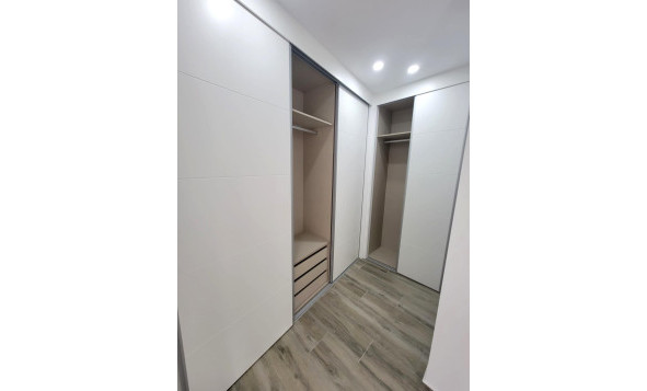 Herverkoop - 1. Appartement / flat - Torrevieja - Costa Blanca Zuid