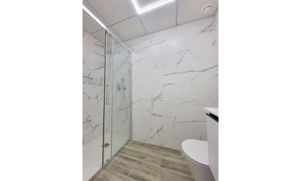 Herverkoop - 1. Appartement / flat - Torrevieja - Costa Blanca Zuid