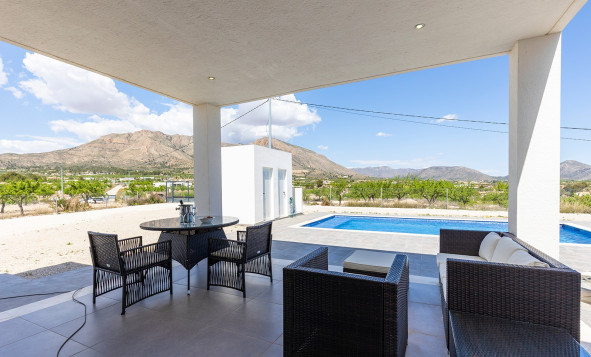 Herverkoop - 3. Halfvrijstaand huis - Macisvenda - Costa Calida