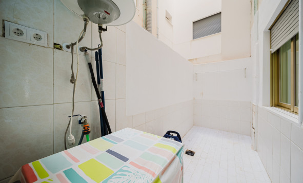 Herverkoop - 1. Appartement / flat - Torrevieja - Costa Blanca Zuid