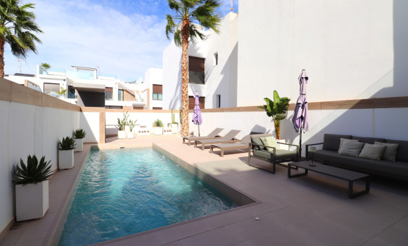 Herverkoop - 2. Town house / tussenwoning - Benijofar - Costa Blanca Zuid