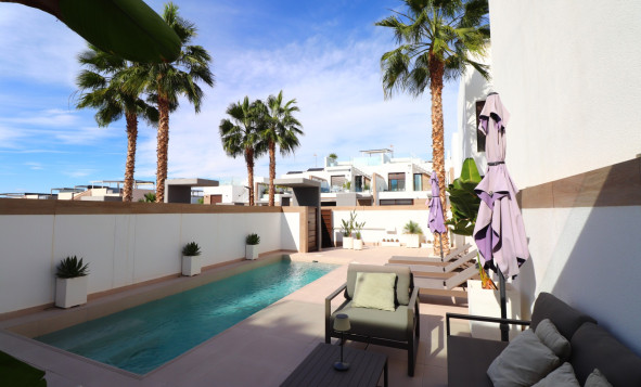 Herverkoop - 2. Town house / tussenwoning - Benijofar - Costa Blanca Zuid