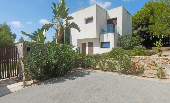 Reventa - 3. Casa pareada - Orihuela - Costa Blanca Sur