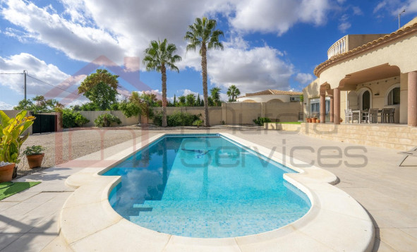 Herverkoop - 3. Halfvrijstaand huis - Valle del Sol - Costa Calida