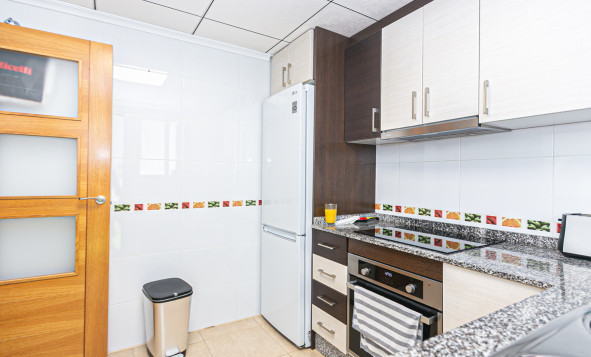 Herverkoop - 2. Town house / tussenwoning - Guardamar del Segura - Costa Blanca Zuid