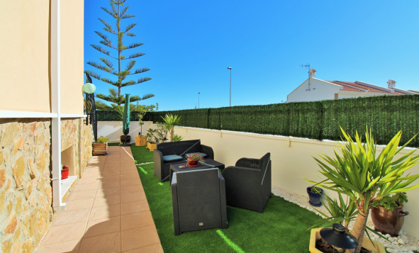 Reventa - 2. Chalet adosado - San Miguel de Salinas - Costa Blanca Sur