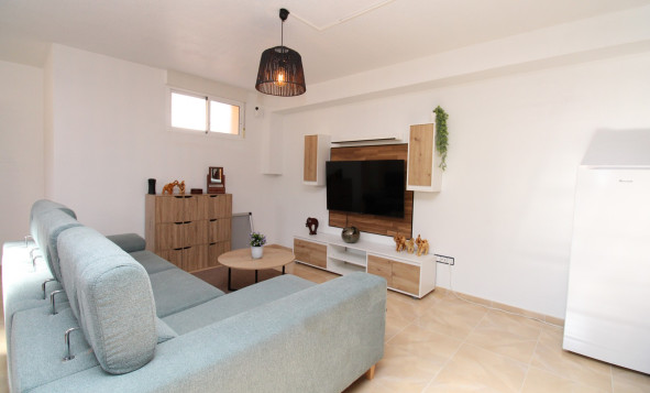 Reventa - 2. Chalet adosado - San Miguel de Salinas - Costa Blanca Sur