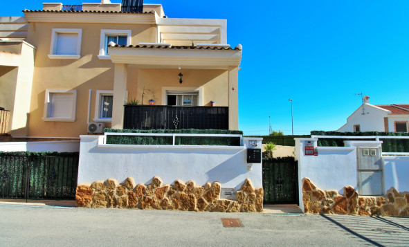 Reventa - 2. Chalet adosado - San Miguel de Salinas - Costa Blanca Sur
