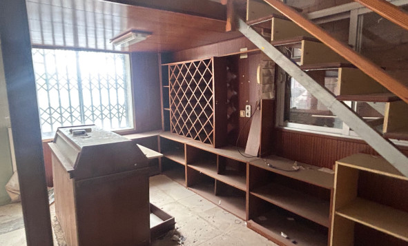 Resale - Commercial property - Jacarilla - Costa Blanca South