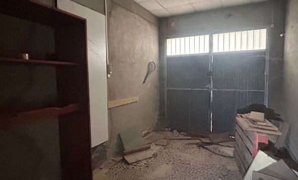 Resale - Commercial property - Jacarilla - Costa Blanca South