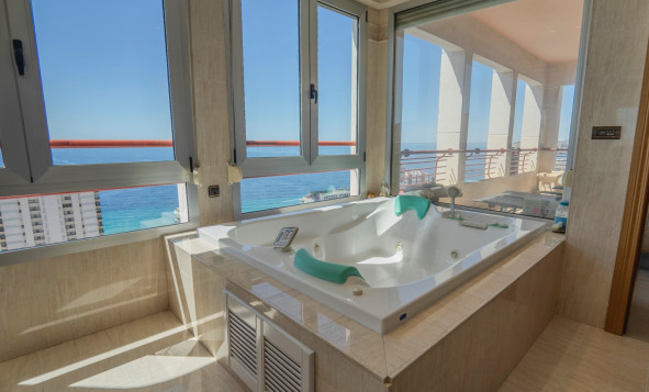 Herverkoop - 1. Appartement / flat - Benidorm - Benidorm - City