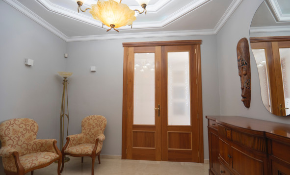 Herverkoop - 1. Appartement / flat - Benidorm - Benidorm - City