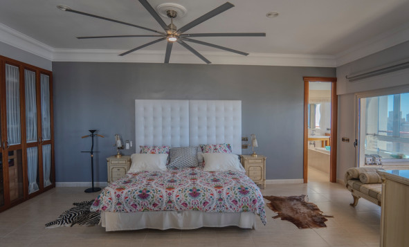 Herverkoop - 1. Appartement / flat - Benidorm - Benidorm - City