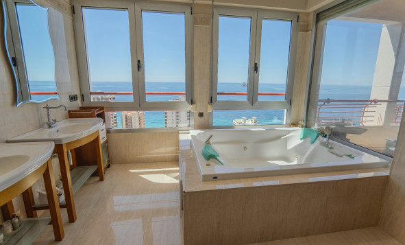 Herverkoop - 1. Appartement / flat - Benidorm - Benidorm - City