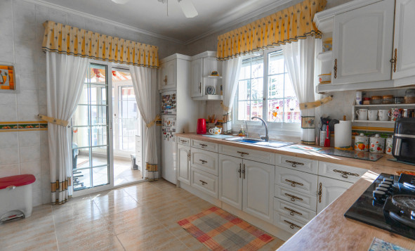 Resale - 3. Semi-detached house - Ciudad Quesada - Costa Blanca South