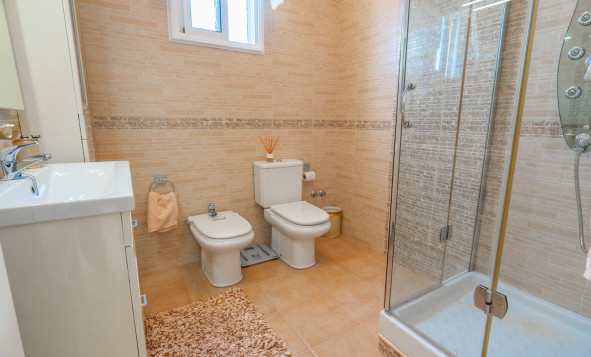 Herverkoop - 3. Halfvrijstaand huis - Ciudad Quesada - La Marquesa