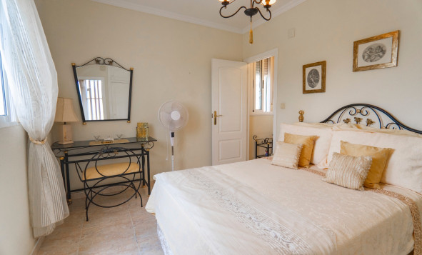 Herverkoop - 3. Halfvrijstaand huis - Ciudad Quesada - La Marquesa