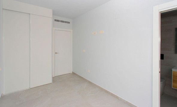Herverkoop - 1. Appartement / flat - Torrevieja - Costa Blanca Zuid