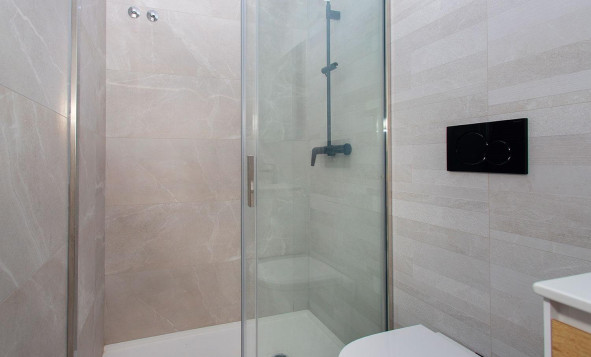 Herverkoop - 1. Appartement / flat - Torrevieja - Costa Blanca Zuid