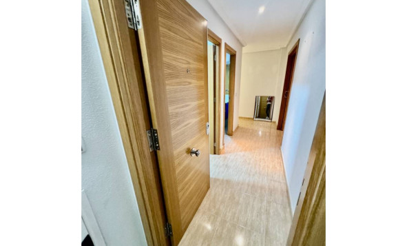 Reventa - 1. Apartamento / piso - Formentera del Segura - Costa Blanca Sur