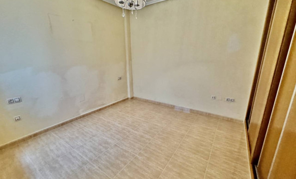 Reventa - 1. Apartamento / piso - Formentera del Segura - Costa Blanca Sur