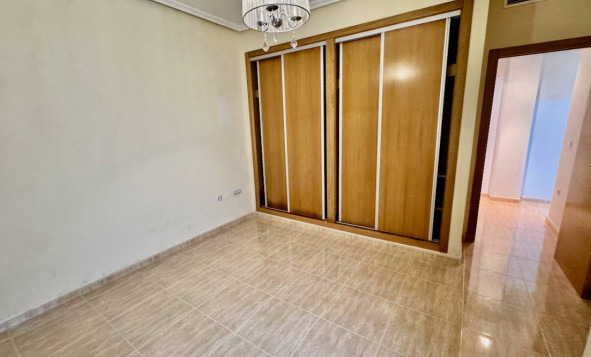 Reventa - 1. Apartamento / piso - Formentera del Segura - Costa Blanca Sur