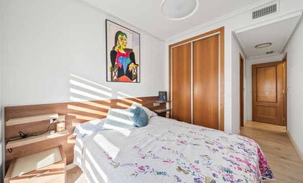 Herverkoop - 1. Appartement / flat - Torrevieja - Costa Blanca Zuid