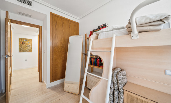 Herverkoop - 1. Appartement / flat - Torrevieja - Costa Blanca Zuid