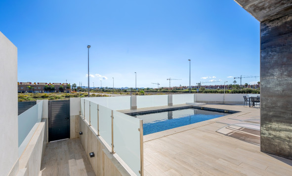 Herverkoop - 3. Halfvrijstaand huis - Los Alcazares - Costa Calida